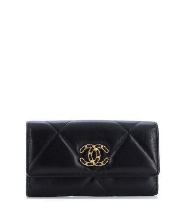 19 Flap Wallet Quilted Lambskin Long